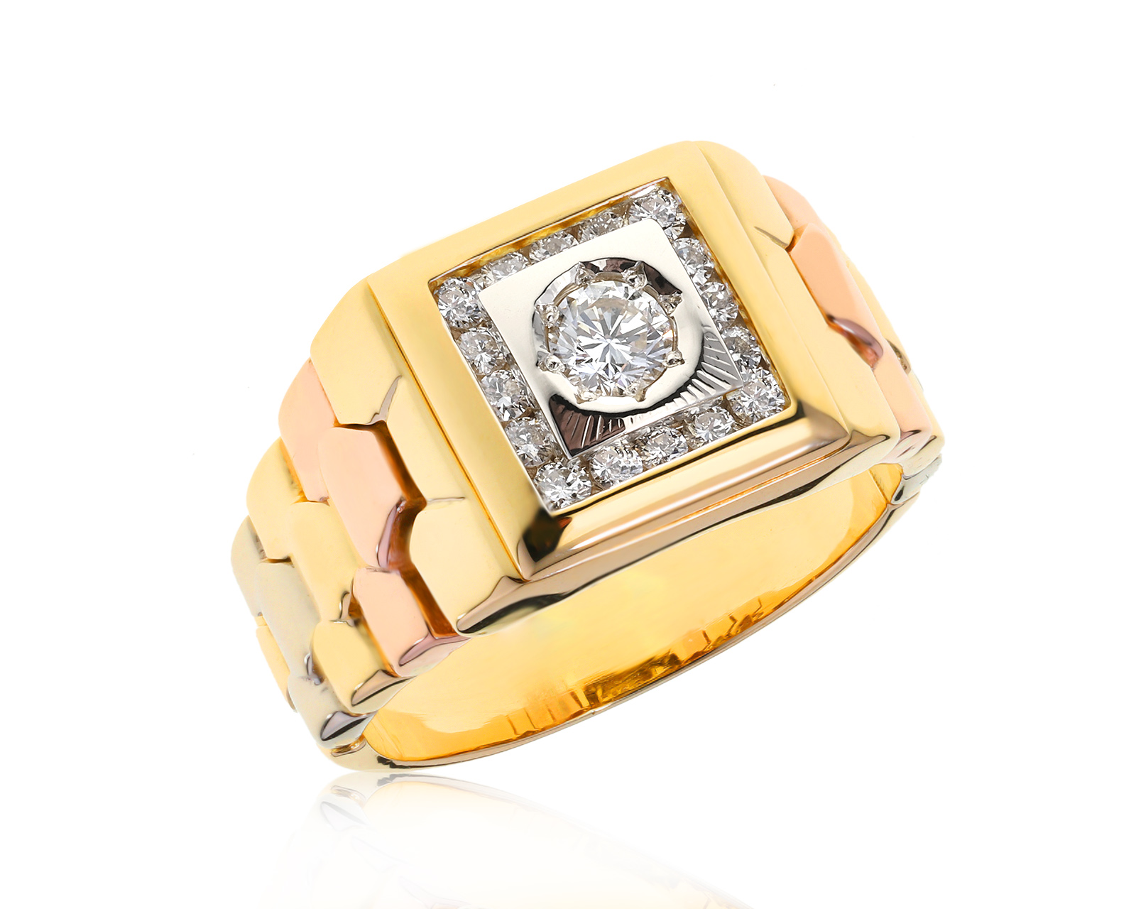 Элегантное золотое кольцо с бриллиантами 0.68ct