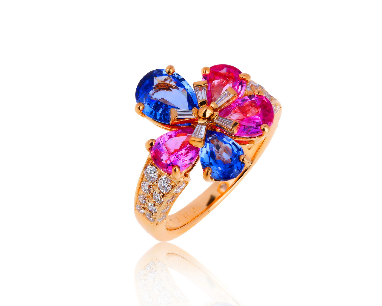 Оригинальное золотое кольцо с сапфирами 4.33ct Bvlgari 121119/1 Оригинальное золотое кольцо с сапфирами 4.33ct Bvlgari 121119/1