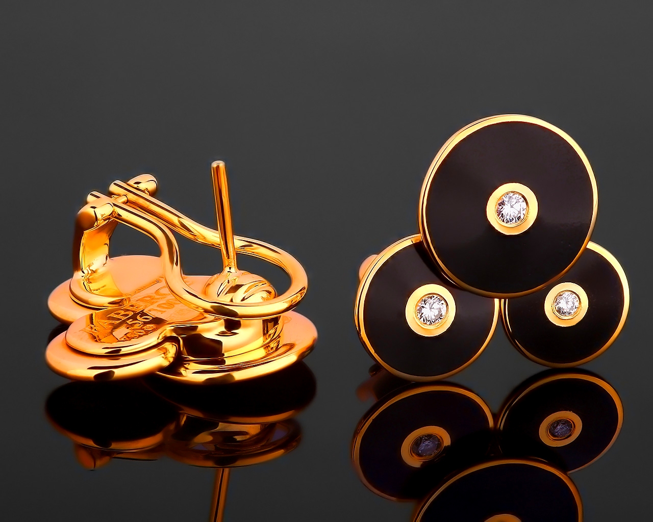Изумительные золотые серьги Faberge
