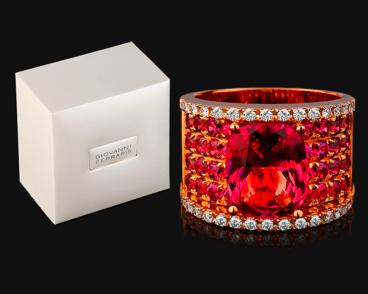 Золотое кольцо с турмалинами и бриллиантами Giovanni Ferraris
