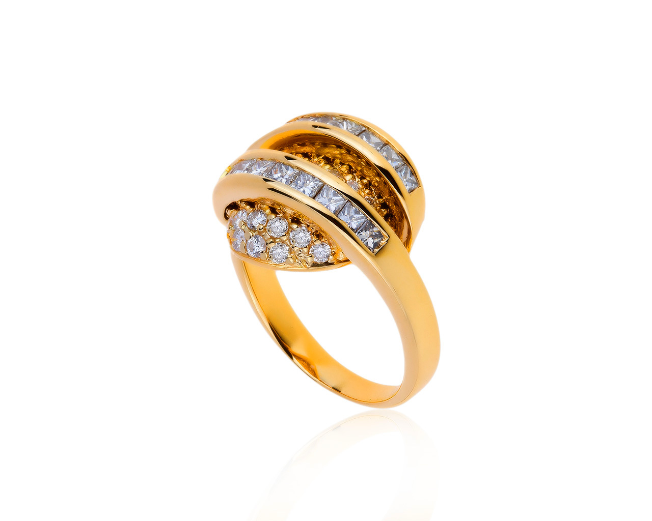 Притягательное золотое кольцо с бриллиантами 1.20ct