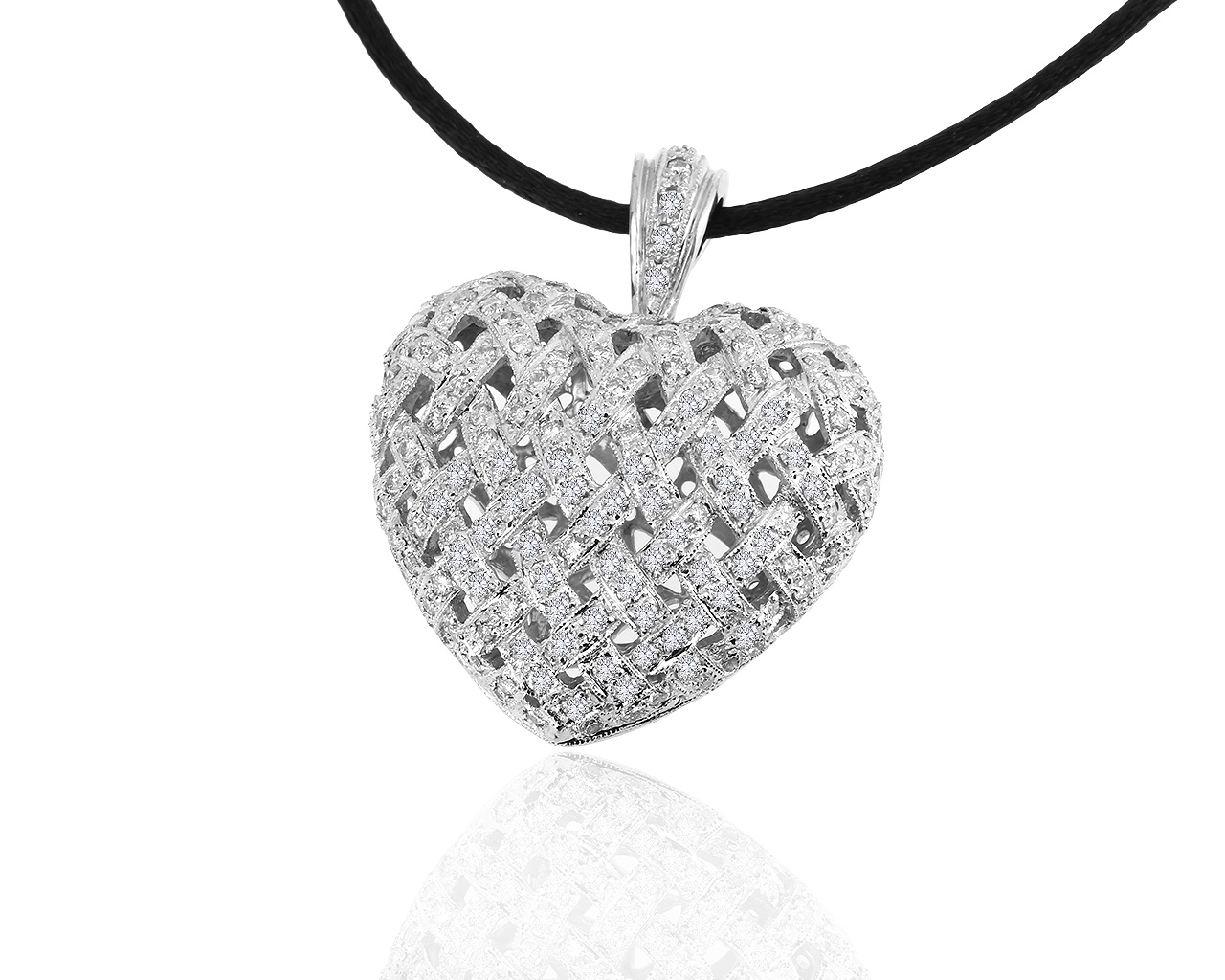 Восхитительный золотой кулон с бриллиантами 3.80ct