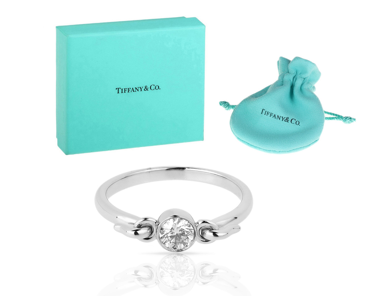 Платиновое кольцо с бриллиантом 0.25ct Tiffany&Co 080518/34
