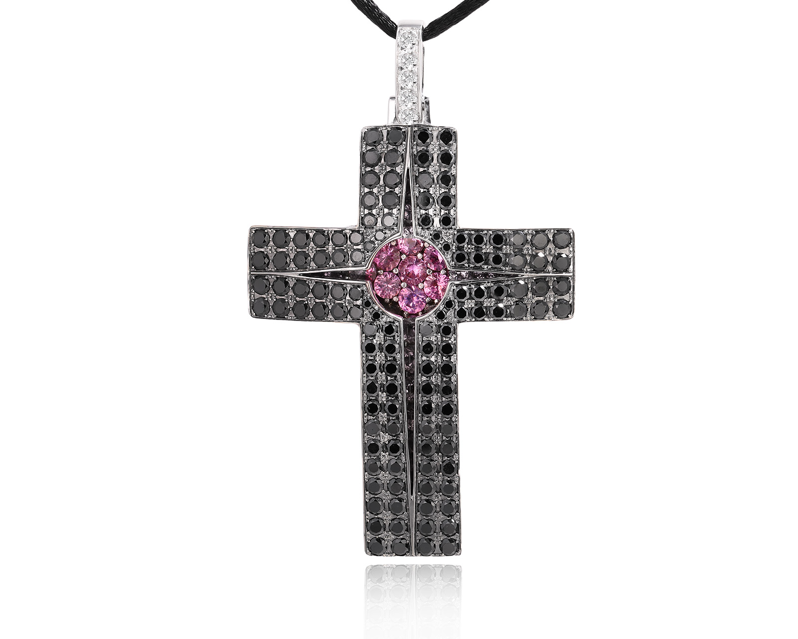 Оригинальный золотой кулон с бриллиантами 7.15ct Stenzhorn 240525/2 Оригинальный золотой кулон с бриллиантами 7.15ct Stenzhorn 240525/2