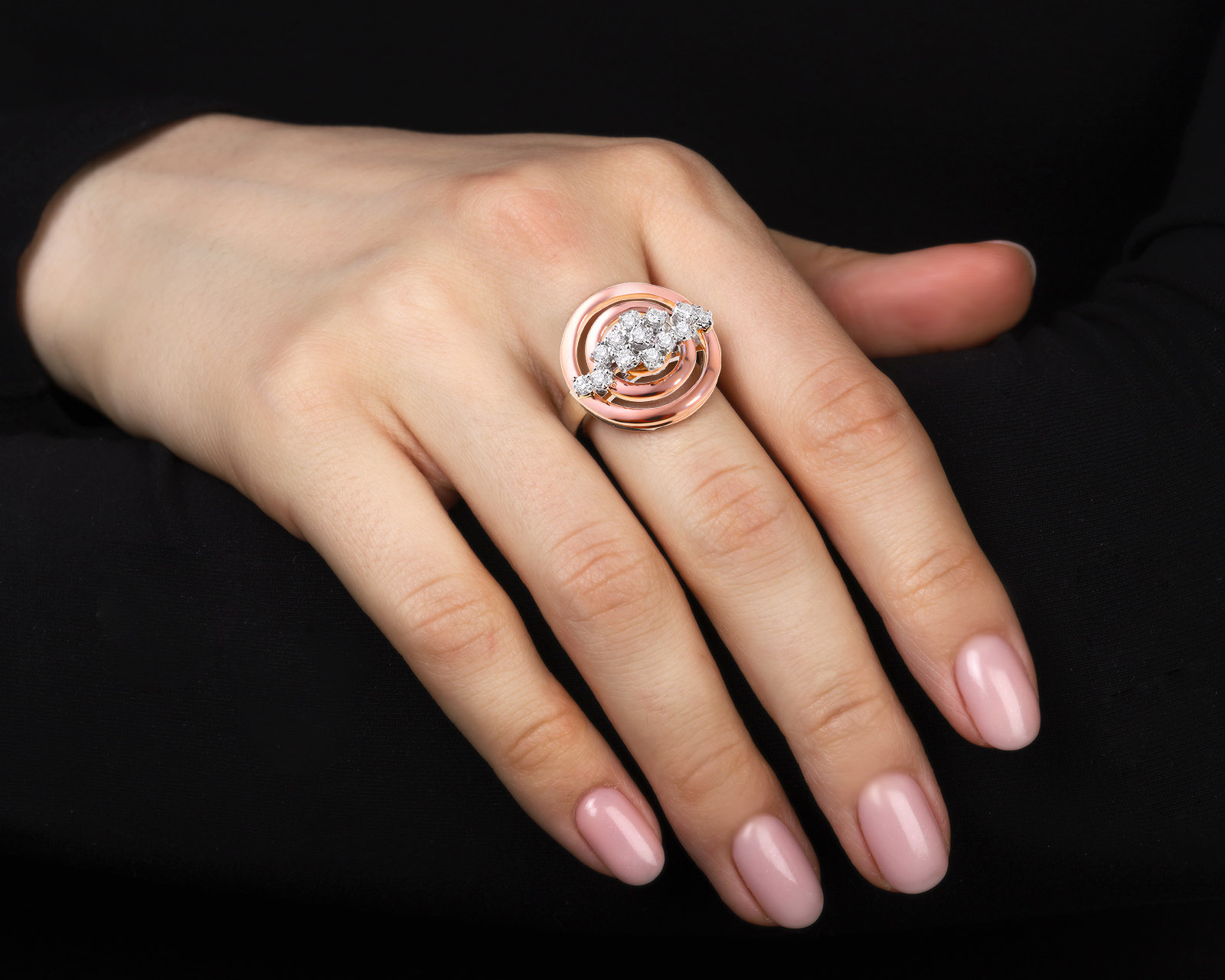 Золотое кольцо с бриллиантами 0.65ct
