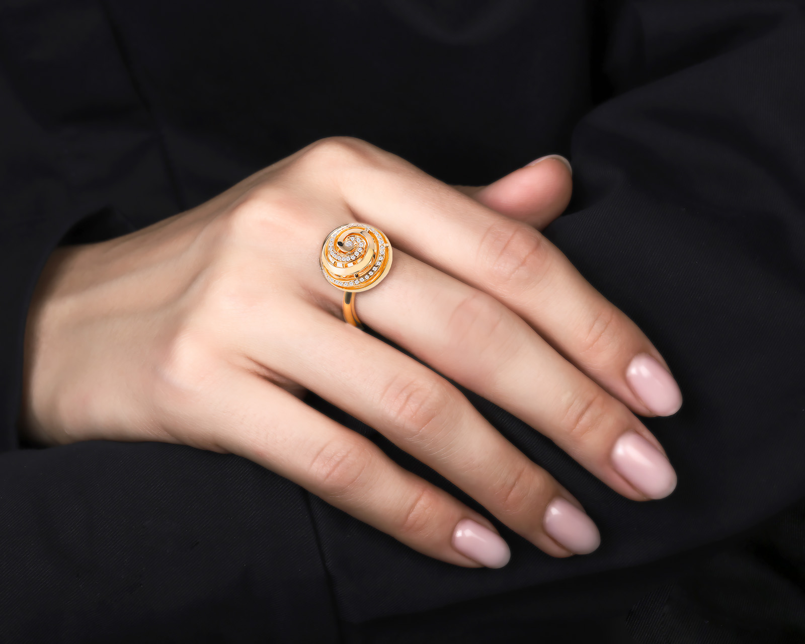 Оригинальное золотое кольцо с бриллиантами 0.23ct Ramon