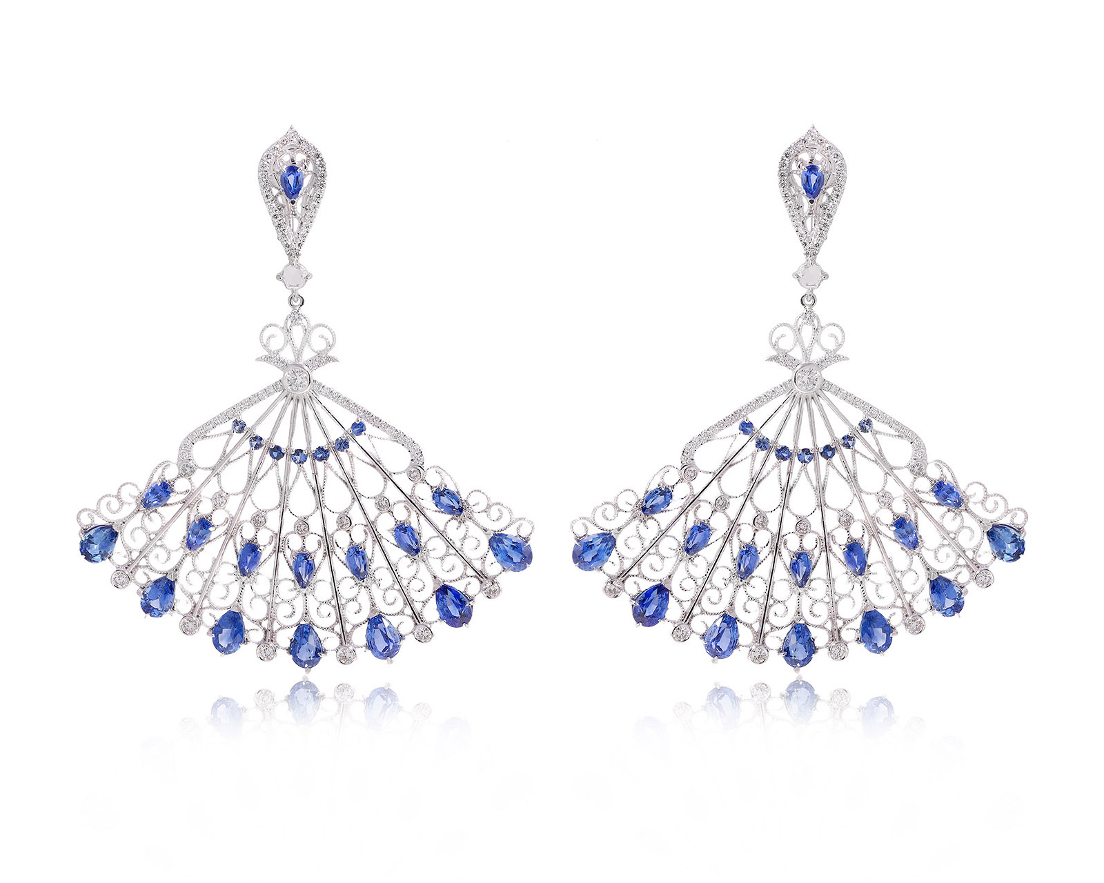 Золотые серьги с сапфирами 17.75ct и бриллиантами 2.36ct 291225/6