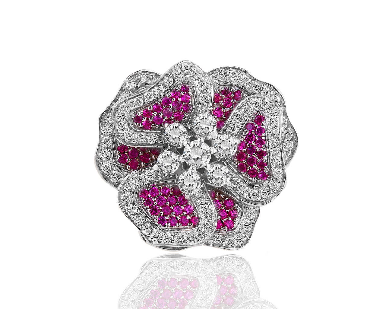 Золотое кольцо с розовыми сапфирами и бриллиантами 1.54ct