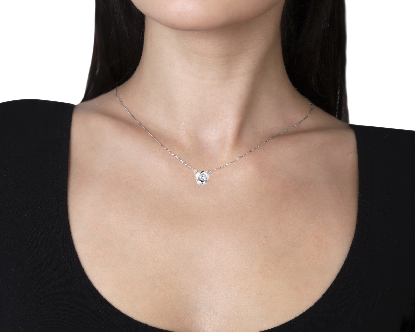 Прелестное золотое колье с бриллиантом 0.16ct