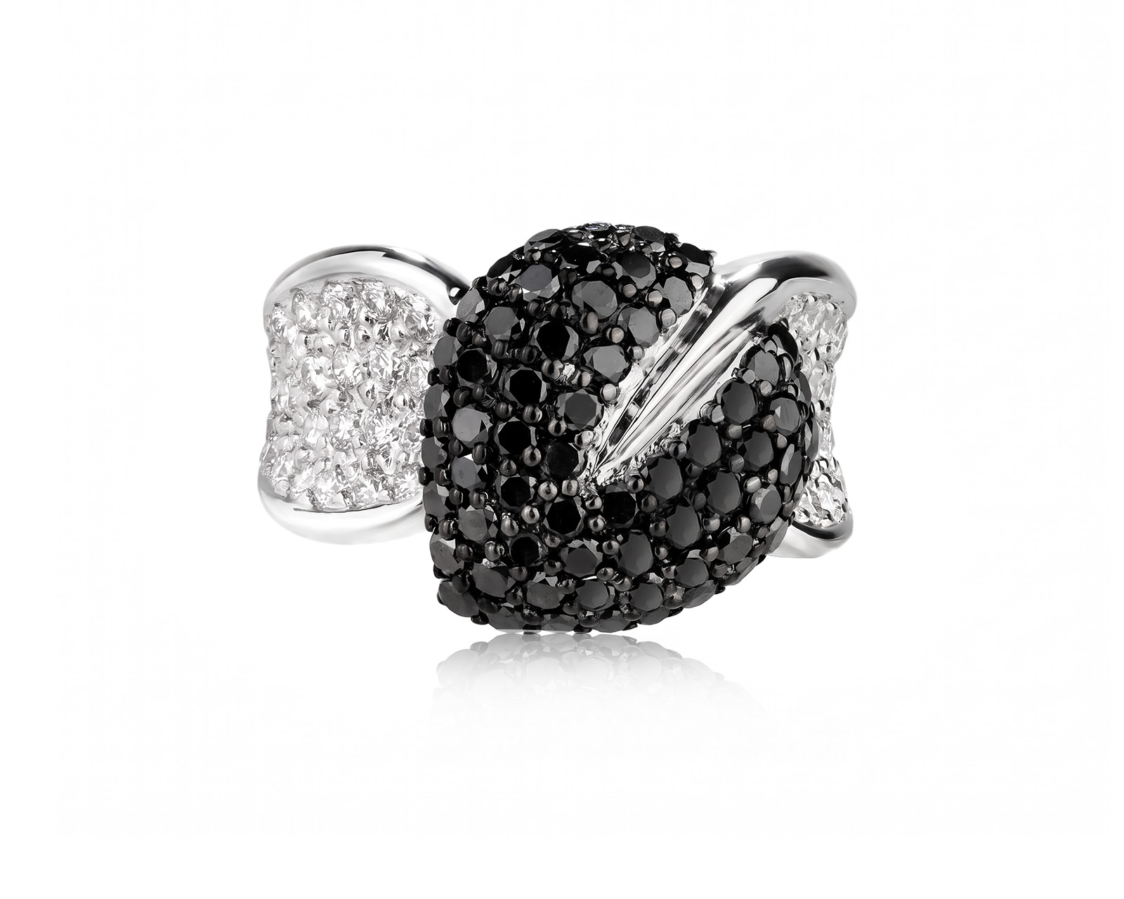 Золотое кольцо с бриллиантами 2.06ct
