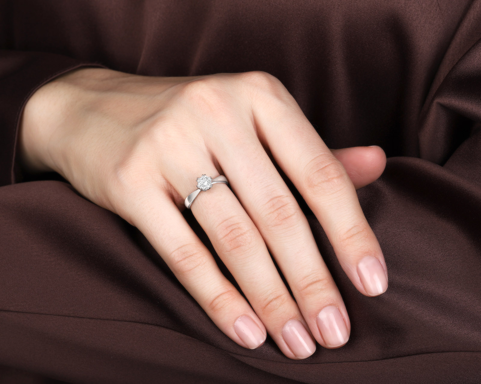 Золотое кольцо с бриллиантом 0.48ct