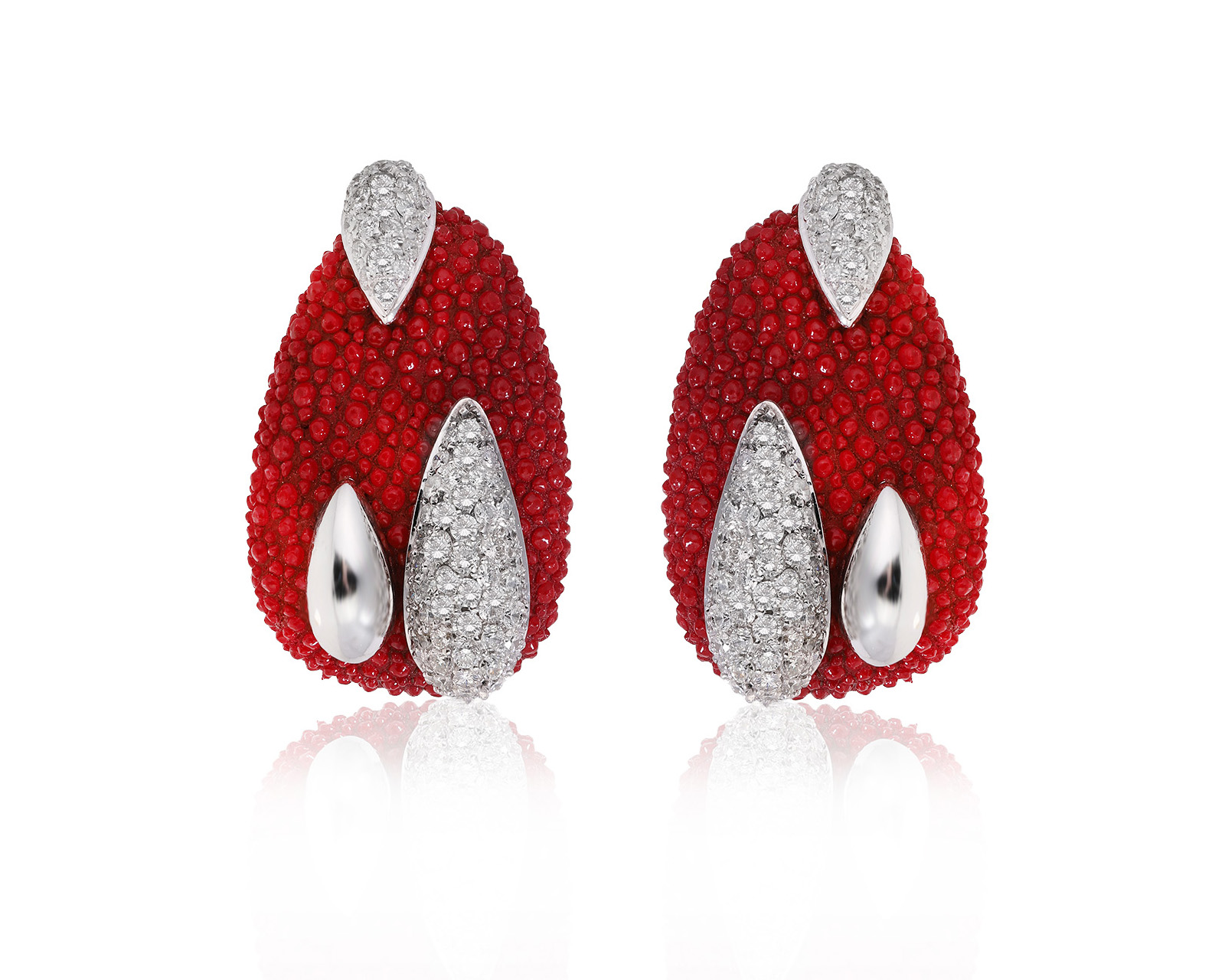 Оригинальные золотые серьги de Grisogono Stingray 080925/2 Оригинальные золотые серьги de Grisogono Stingray 080925/2