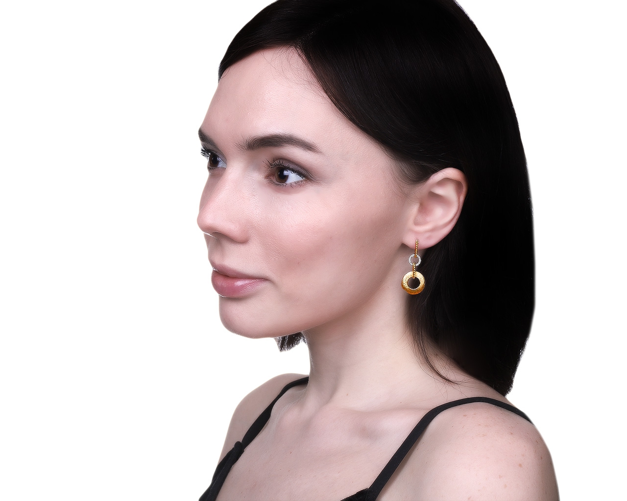 Великолепные золотые серьги с бриллиантами 0.09ct