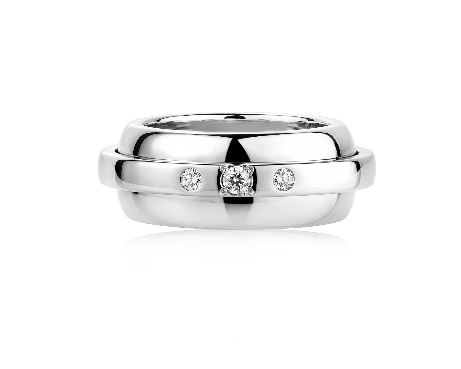 Оригинальное золотое кольцо с бриллиантами 0.10ct Piaget