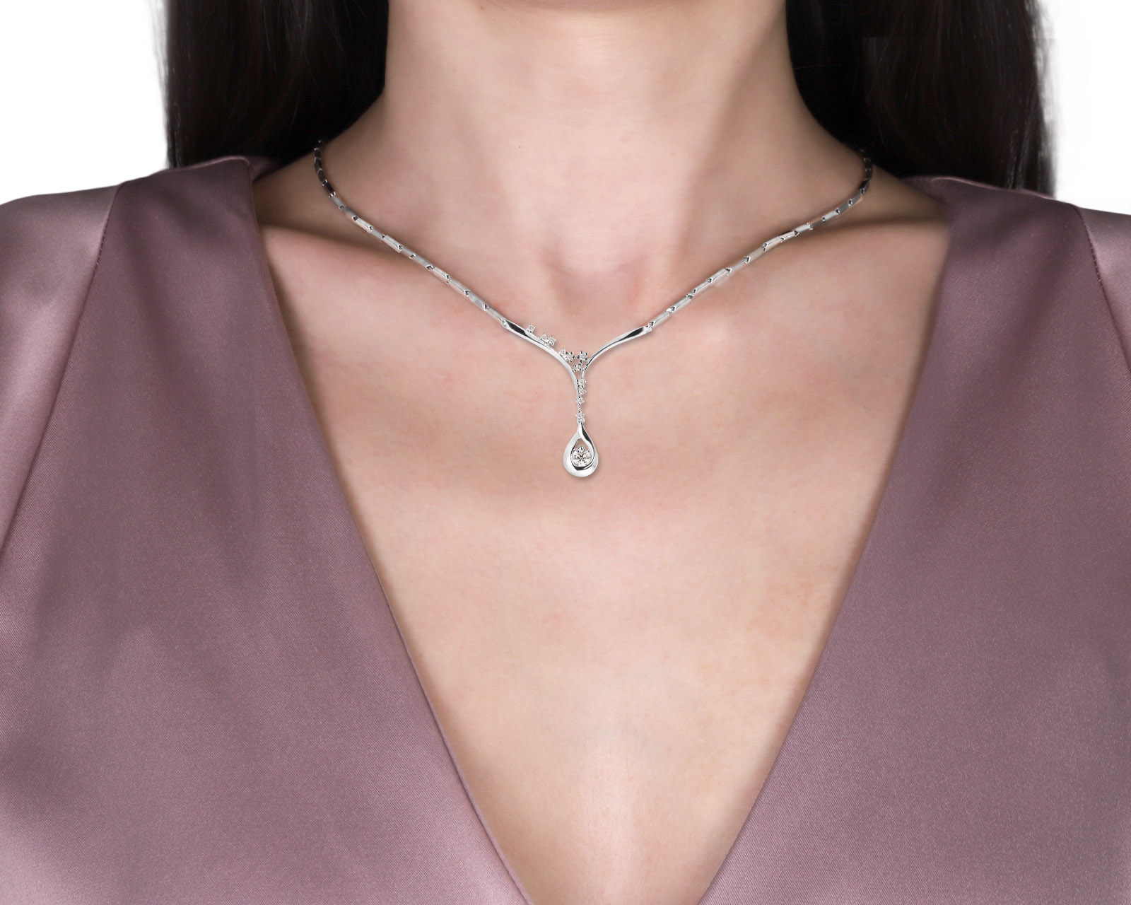 Золотое колье с бриллиантами 0.45ct