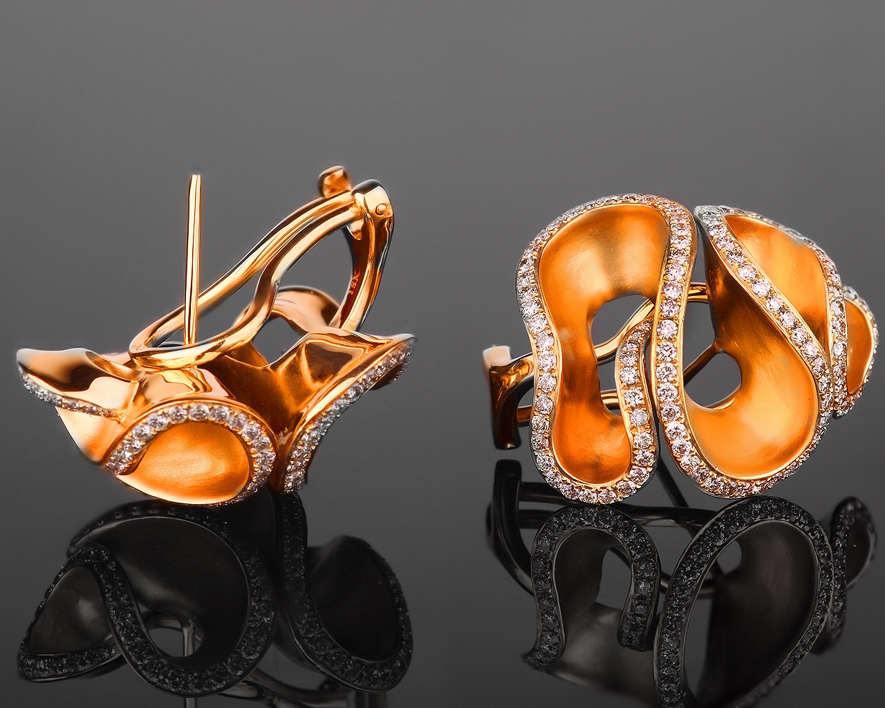 Матовые золотые серьги с бриллиантами 2.50ct 290517/2